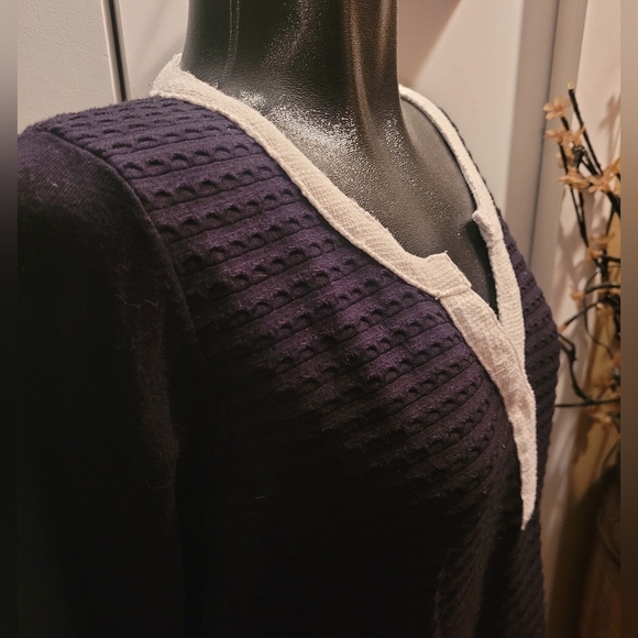 Leo & Ugo Black Long Sleeve Sweater with White Trim 6 - Picture 5 of 7